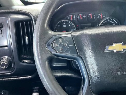Used 2017 Chevrolet Silverado 1500 W/T w/ WT Convenience Package AWD/4WD image 10