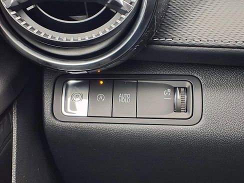 New 2026 Chevrolet Equinox LT FWD image 11