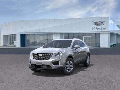 New 2026 Cadillac XT5 Luxury image 8
