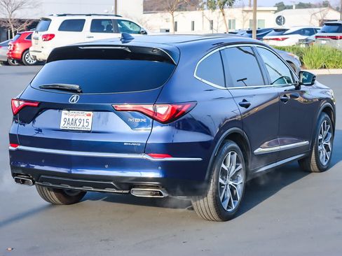 Used 2022 Acura MDX SH-AWD w/ Technology Package image 4