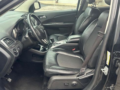 Used 2015 Dodge Journey Crossroad w/ Flexible Seating Group FWD image 7