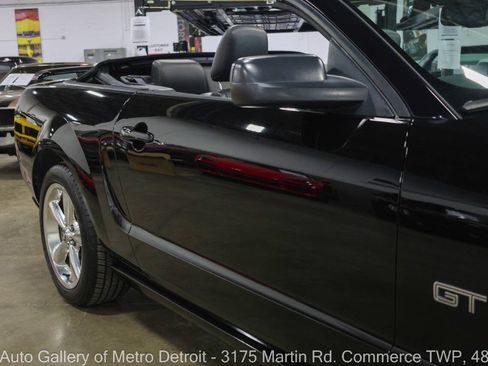 Used 2008 Ford Mustang GT Premium RWD image 25
