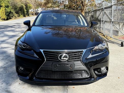 Used 2016 Lexus IS 300 AWD image 2