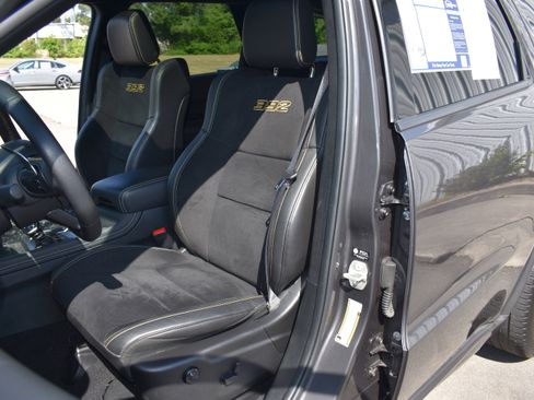 Used 2024 Dodge Durango SRT image 27