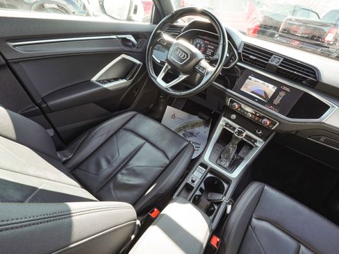Used 2020 Audi Q3 2.0T Premium image 36