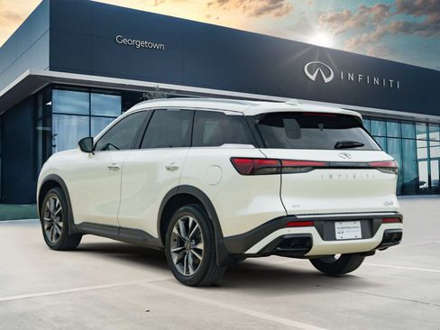 Certified 2023 INFINITI QX60 Luxe w/ Vision Package AWD/4WD image 6