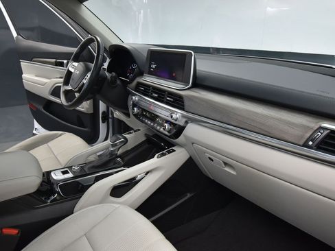 Used 2022 Kia Telluride EX image 18