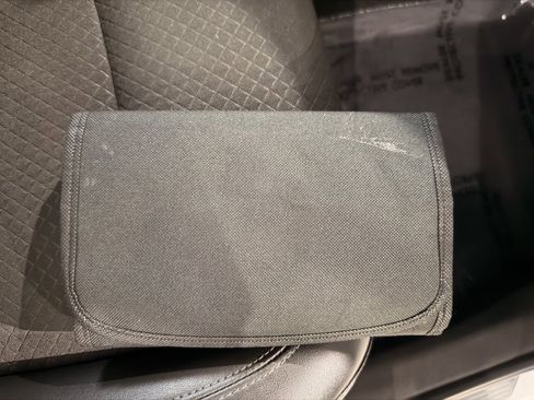 Used 2020 Buick Encore Preferred image 25