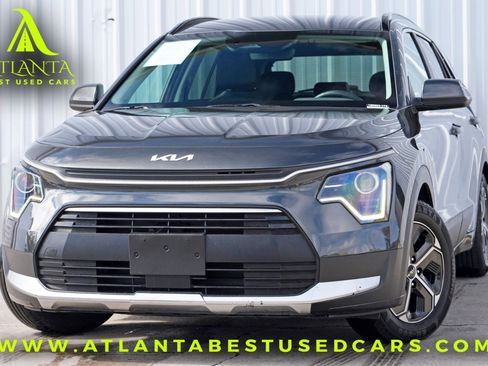 Used 2024 Kia Niro EX image 1