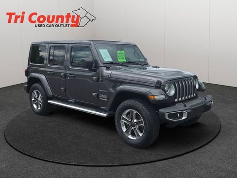 Used 2021 Jeep Wrangler Unlimited Sahara AWD/4WD image 1