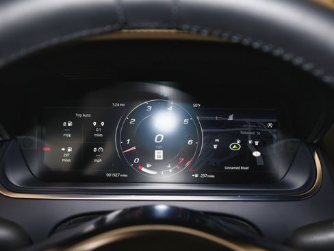 Used 2023 Jaguar F-TYPE R image 19