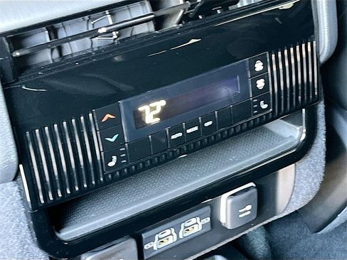 Used 2025 Jeep Wagoneer Series II image 26