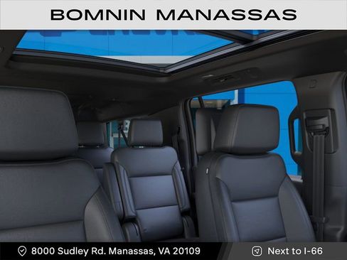 New 2026 Chevrolet Suburban Z71 image 24