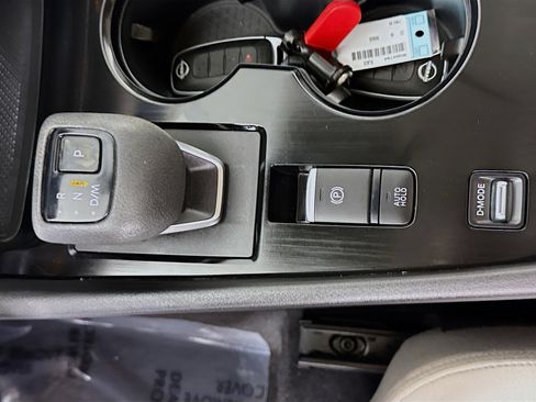 Used 2023 Nissan Rogue SV image 20