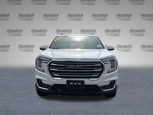 Used 2022 GMC Terrain SLT FWD image 3