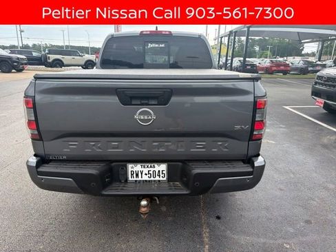 Used 2022 Nissan Frontier SV RWD image 4