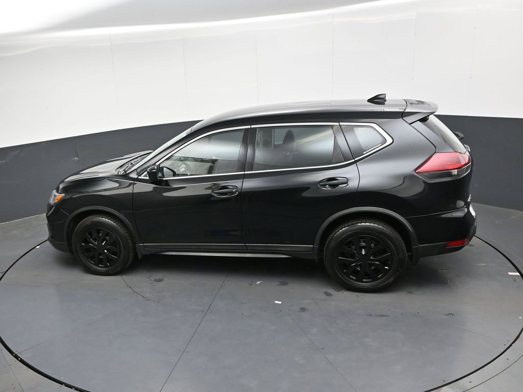 Used 2018 Nissan Rogue S AWD/4WD image 27
