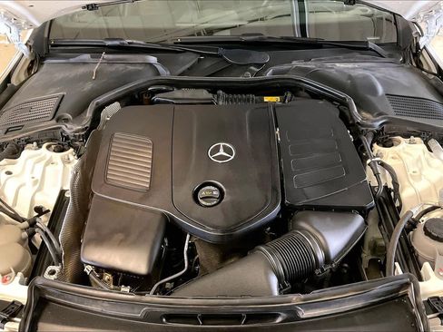 Used 2024 Mercedes-Benz C 300 Sedan image 29