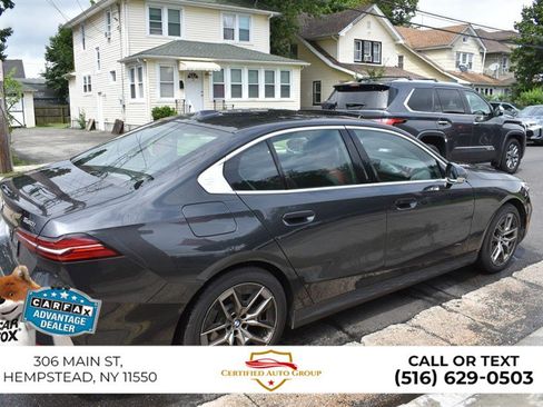 Used 2026 BMW 530i RWD image 5