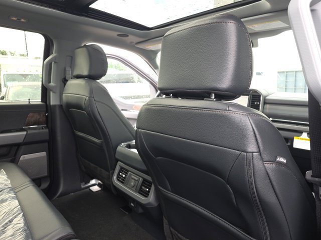 New 2026 Ford F350 Lariat w/ Lariat Ultimate Package AWD/4WD image 39