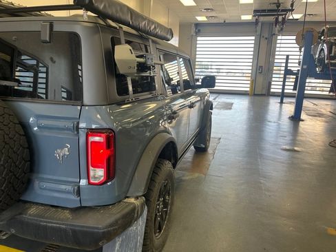 Used 2024 Ford Bronco Black Diamond AWD/4WD image 7