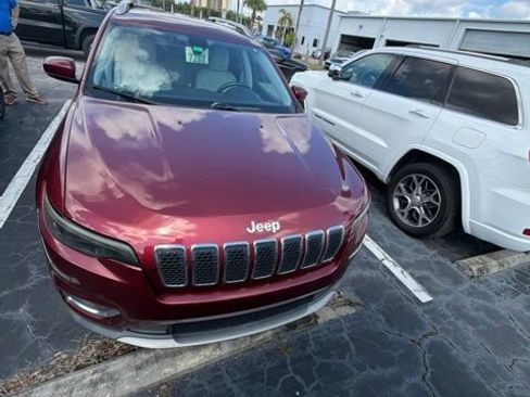 Used 2019 Jeep Cherokee Limited FWD image 1