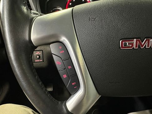 Used 2017 GMC Acadia Limited SLT image 12