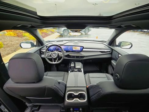 New 2026 Buick Enclave Sport Touring w/ Super Cruise Package image 14