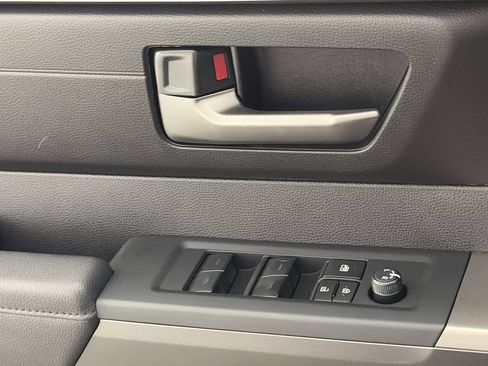 New 2026 Toyota Tundra SR5 AWD/4WD image 17