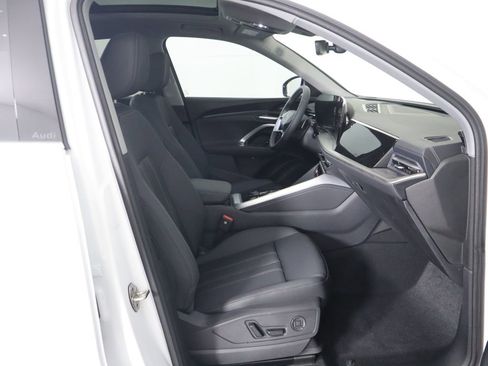 Used 2025 Audi Q5 Premium Plus w/ Premium Plus image 23