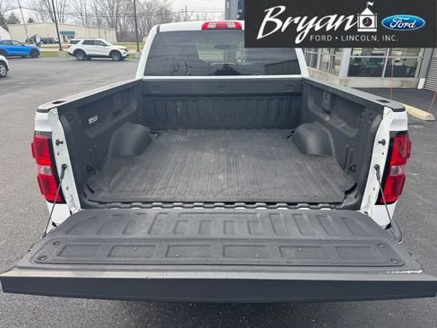 Used 2017 GMC Sierra 1500 SLE w/ Suspension Package, Off-Road image 7