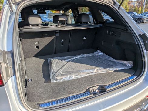 New 2026 Mercedes-Benz GLC 300 image 33