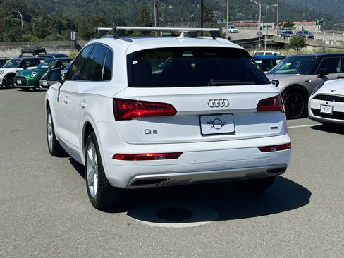 Used 2019 Audi Q5 2.0T Premium Plus w/ Premium Plus Package AWD/4WD image 3