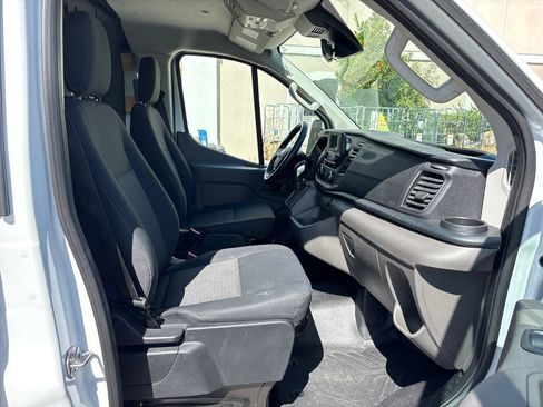 Certified 2025 Ford Transit 250 Low Roof w/ Exterior Upgrade Package RWD image 7