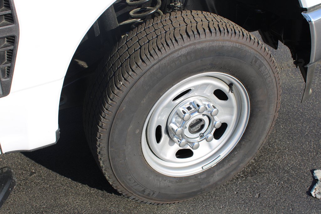 Used 2024 Ford F250 XL w/ XL Chrome Package AWD/4WD image 30