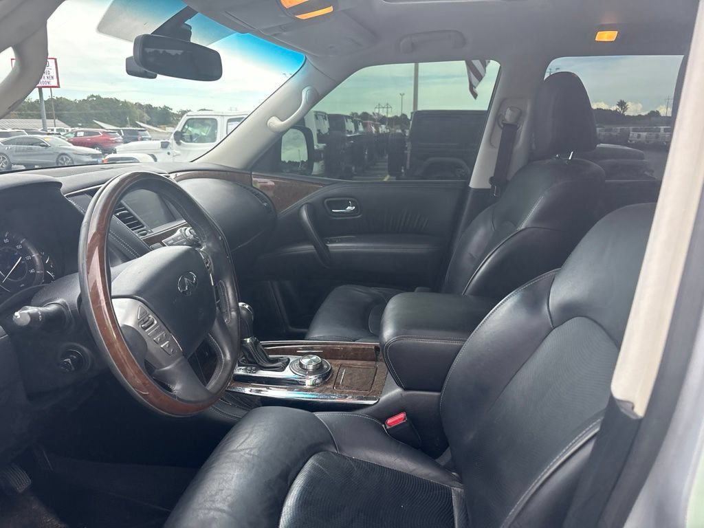 Used 2017 INFINITI QX80 4WD image 16