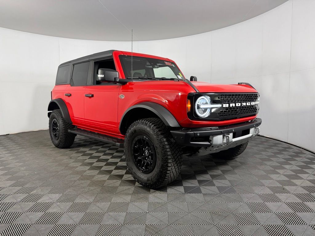 Used 2024 Ford Bronco Wildtrak AWD/4WD image 5