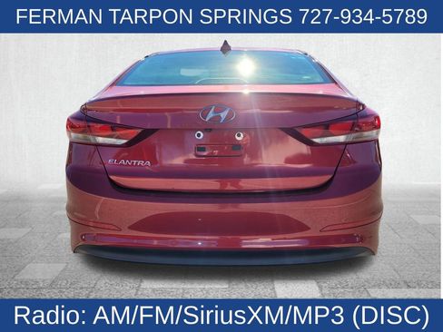 Used 2017 Hyundai Elantra SE image 9