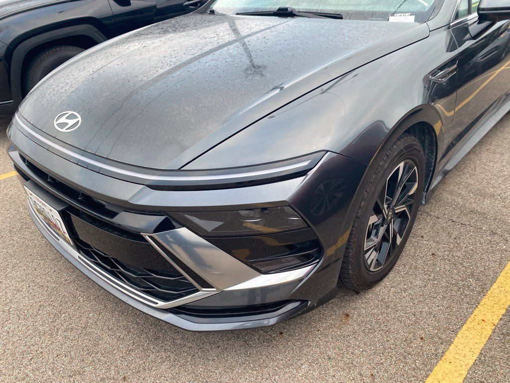 Used 2025 Hyundai Sonata SEL FWD image 18