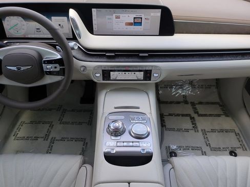 Used 2026 Genesis G90 3.5T AWD/4WD image 14