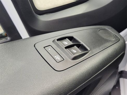 Used 2025 RAM ProMaster 2500 w/ Storage Group image 16