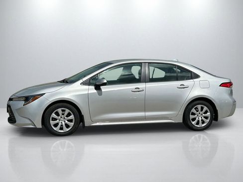 Certified 2026 Toyota Corolla LE FWD image 8