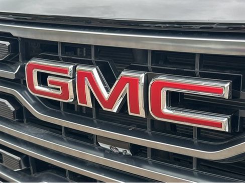 New 2026 GMC Sierra 1500 AT4 w/ AT4 Premium Package AWD/4WD image 35