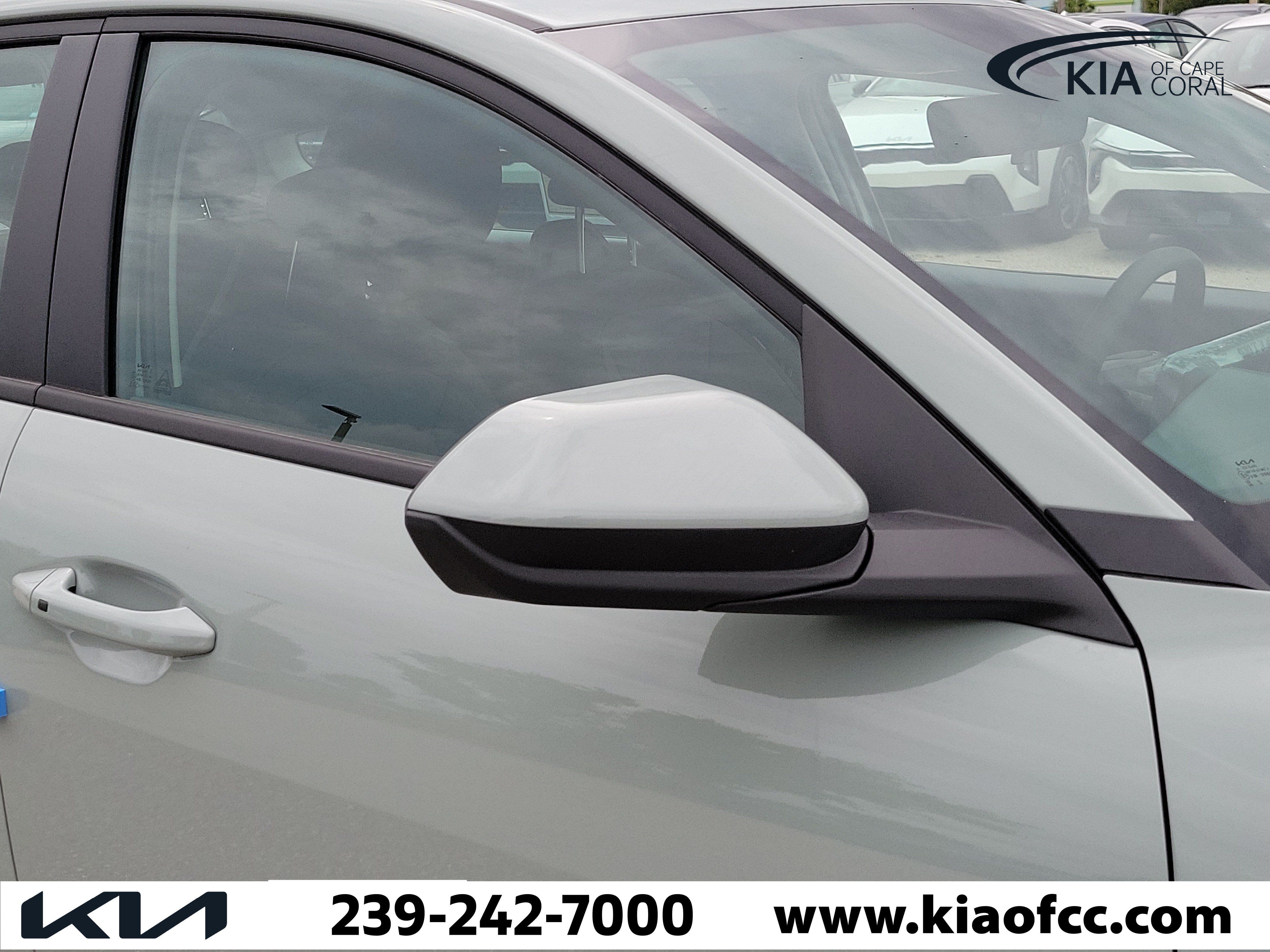 New 2026 Kia K4 FWD image 8