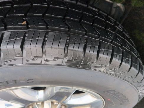 Used 2013 Ford F150 XLT w/ Luxury Equipment Group image 7