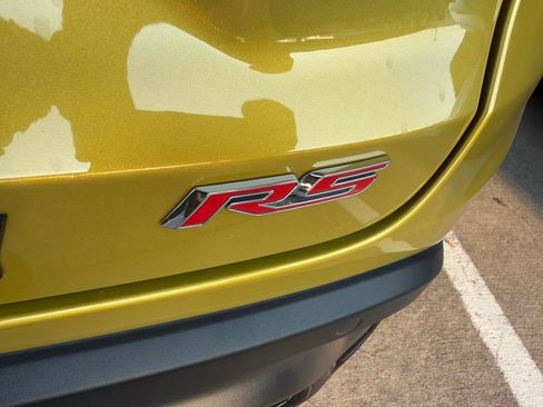 Used 2025 Chevrolet Trax RS w/ Sunroof Package FWD image 10