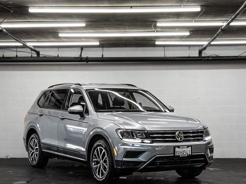 Used 2021 Volkswagen Tiguan S image 7