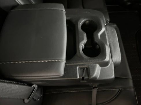 Used 2024 RAM 1500 Limited AWD/4WD image 36