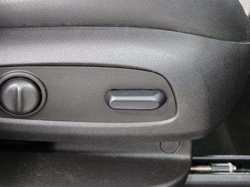 Used 2018 GMC Terrain SLT w/ Preferred Package image 26