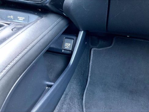 Used 2019 Honda HR-V Sport image 31
